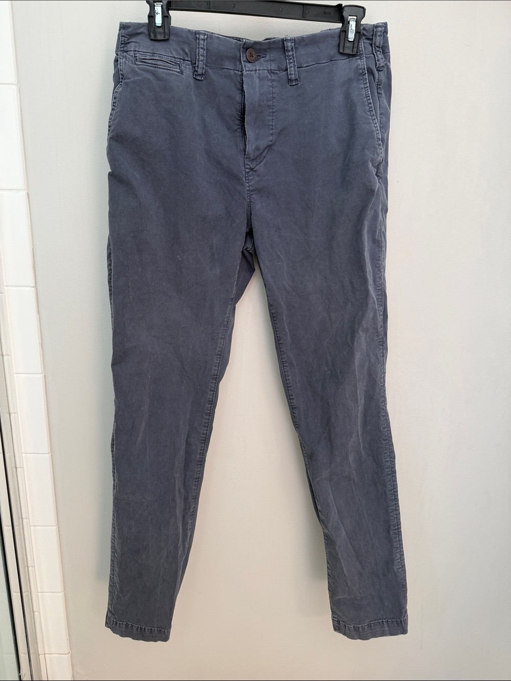 American Eagle Outfitters Men's Slate Gray Chino Pants